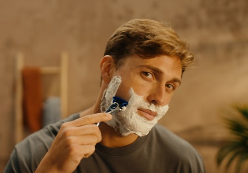 Choosing the Right Razor for Your Male Skincare Routine